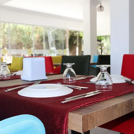 Aelbistan 호텔 디딤